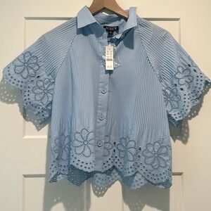 NWT Jcrew eyelet, pleated blue button down shirt XS